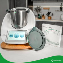 Cargar imagen en el visor de la galería, WUNDERCOVER | Tapa hermética con función de peso para Thermomix® TM6, TM5